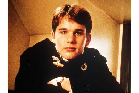 In der Rolle des Todd Anderson gelang Ethan Hawke (48) in 