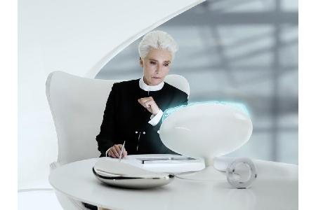 Mindestens so lässig wie ihre Agenten ist Emma Thompson, die ihre Arbeit als MIB-Leiterin Agent O wieder aufnimmt. 