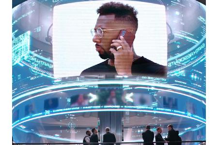 Fußball-Star Jérôme Boateng hat sich einen Kindheitstraum erfüllt und bekommt einen ziemlich lässigen Cameo-Auftritt als Auß...