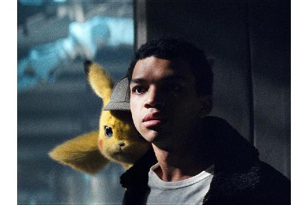 Als sie erkennen, dass sie miteinander kommunizieren können, schließen sich Tim und Pikachu zusammen und begeben sich auf ei...