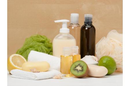 Ein schönes Versteck ist das Bad oder die Dusche. Denn wer vermutet dort schon ein Osternest? Hinter Shampoo und Duschgel la...