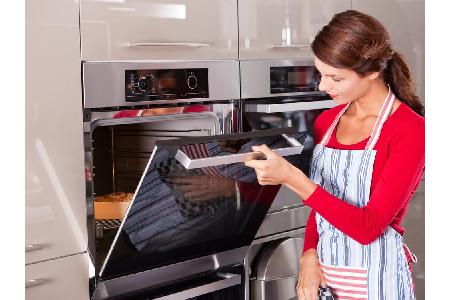 Der Backofen gilt als Hoheitsgebiet der Erwachsenen. Deshalb: Klappe auf, Osternest rein und die Kinder suchen lassen. Bevor...