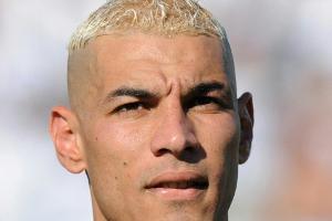 Fußball: Ehemaliger algerischer Nationalheld zu sechs Monaten Haft verurteilt