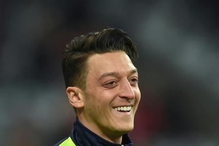 Özil: Vertragsgespräche mit Arsenal erst nach der Saison