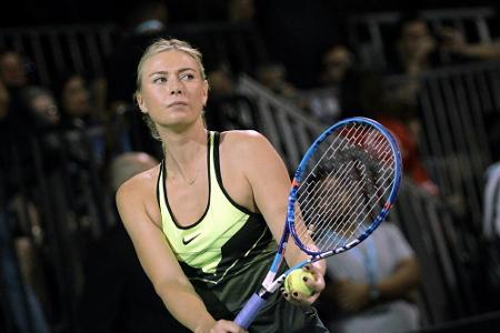 Scharapowa nach Dopingsperre mit erstem Training auf der Anlage