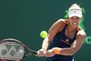 Kerber verliert Nummer eins an Williams