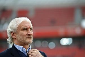 Völler: "Wir müssen keinen Spieler verkaufen"