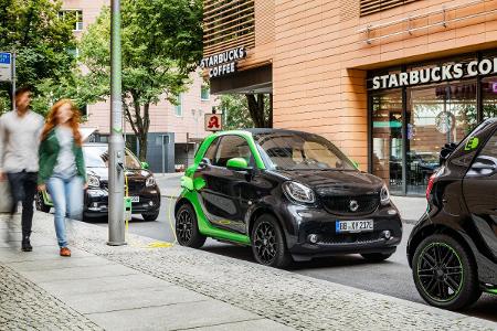 E-Smart führt die Elektroauto-Neuzulassungen an