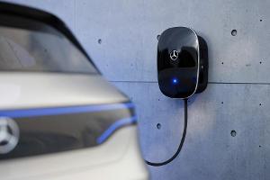 Mercedes kündigt Akkuproduktion in Thailand an