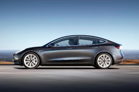 Model 3 treibt E-Zulassungen in Europa in die Höhe