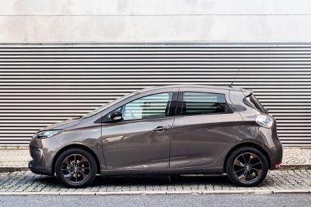Renault ZOE führt E-Zulassungen an