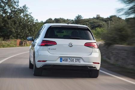 Berlin: Uber nun auch per E-Golf