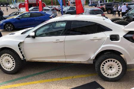 Honda Civic Type R OveRland: 10 cm höher und Offroad-Reifen