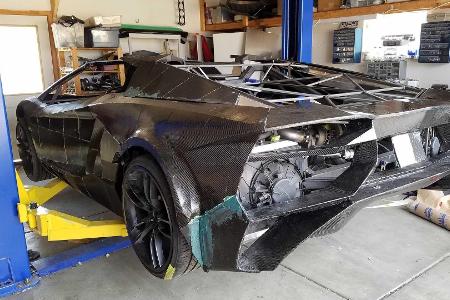 Physiker und sein Sohn 3D-drucken einen Lamborghini Aventador