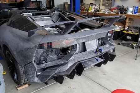 Physiker und sein Sohn 3D-drucken einen Lamborghini Aventador