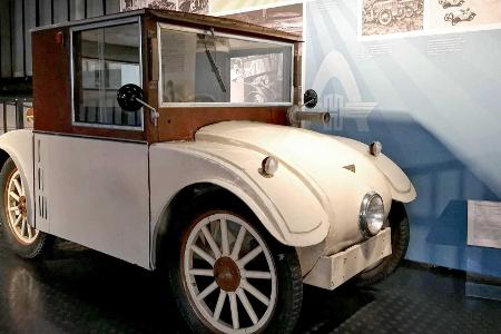 Kleinwagen-Ausstellung in Einbeck: Hanomag 2/10 PS