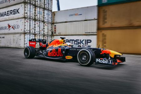 Backstage: Red-Bull-Filmtag in den Niederlanden mit Verstappen