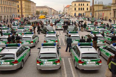 Historische Polizeifahrzeuge in Deutschland: BMW 3er-Reihe