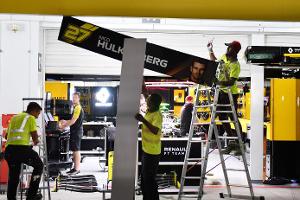 Nico Hülkenbergs Garage wird ebenso abgebaut wie auch die restliche Boxengasse