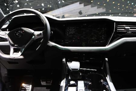 VW Touareg R als Plug-in-Hybrid Performance-SUV bestätigt