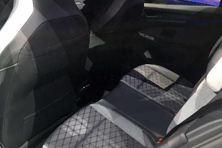 VW Golf 8 glänzt in Mega-Galerie mit mehr als 200 Bildern