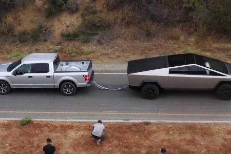 Tesla Cybertruck gegen Ford F-150: Streit um ein Tauziehen