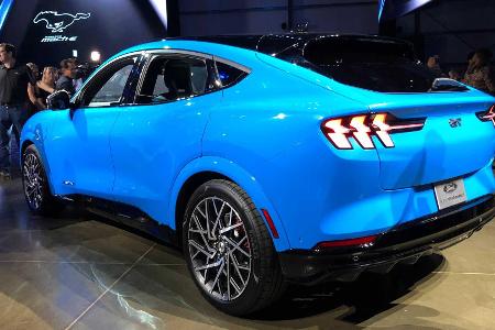 Ford Mustang Mach-E: Elektro-SUV mit bis zu 600 km WLTP-Reichweite