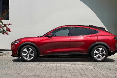 Ford Mustang Mach-E: Elektro-SUV mit bis zu 600 km WLTP-Reichweite