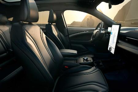 Ford Mustang Mach-E: Elektro-SUV mit bis zu 600 km WLTP-Reichweite