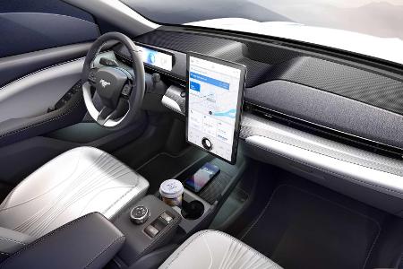 Ford Mustang Mach-E: Elektro-SUV mit bis zu 600 km WLTP-Reichweite