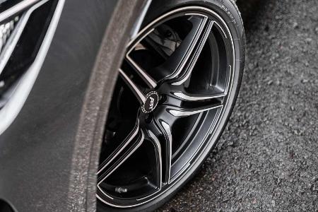 VW Touareg V8 TDI hat Drehmoment, um Berge zu versetzen