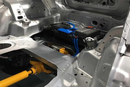 Land Rover: Baby-Defender und Defender Sport mit E-Antrieb geplant?