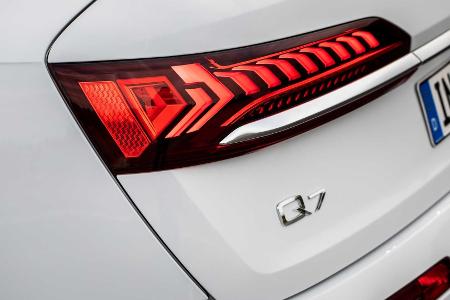 Audi Q7 TFSI e quattro: Plug-in-Hybrid in zwei PS-Stufen