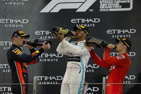 In Abu Dhabi stießen Hamilton, Verstappen und Leclerc gemeinsam auf dem Podest an