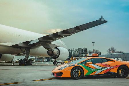 Lamborghini Huracán RWD als Follow-Me Car am Flughafen Bologna