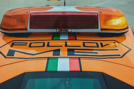 Lamborghini Huracán RWD als Follow-Me Car am Flughafen Bologna