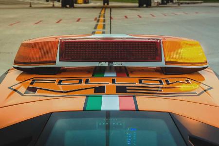 Lamborghini Huracán RWD als Follow-Me Car am Flughafen Bologna