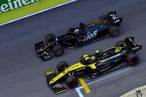 Am Start gerät Haas-Pilot Romain Grosjean oftmals ins Hintertreffen