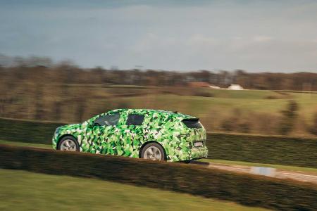 Skoda Enyaq iV: Offizielle Erlkönig-Bilder und Infos zum neuen Elektro-SUV