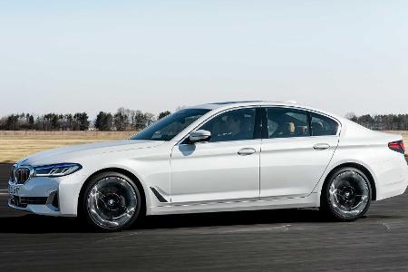 BMW 5er Facelift (2020) wird deutlich elektrischer