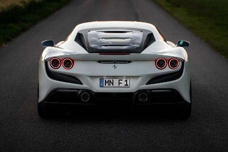 Ferrari F8 Tributo von Novitec hat große Kraft und große Räder