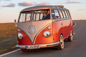 VW e-Bulli: T1 Samba-Bus von 1966 mit modernem Elektroantrieb