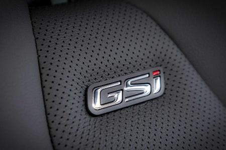 Opel Insignia GSI Facelift: Nun mit neuem 230-PS-Turbobenziner