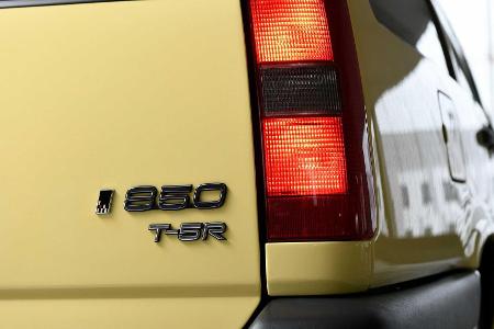 Volvo 850 T5-R vs. V60 T8 AWD Polestar Engineered