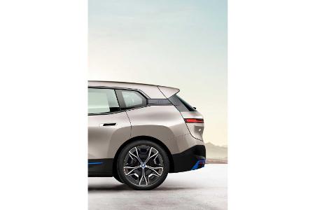 Aus BMW Vision iNext wird BMW iX: Elektro-SUV kommt Ende 2021