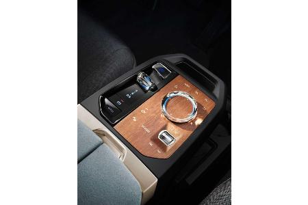 Aus BMW Vision iNext wird BMW iX: Elektro-SUV kommt Ende 2021