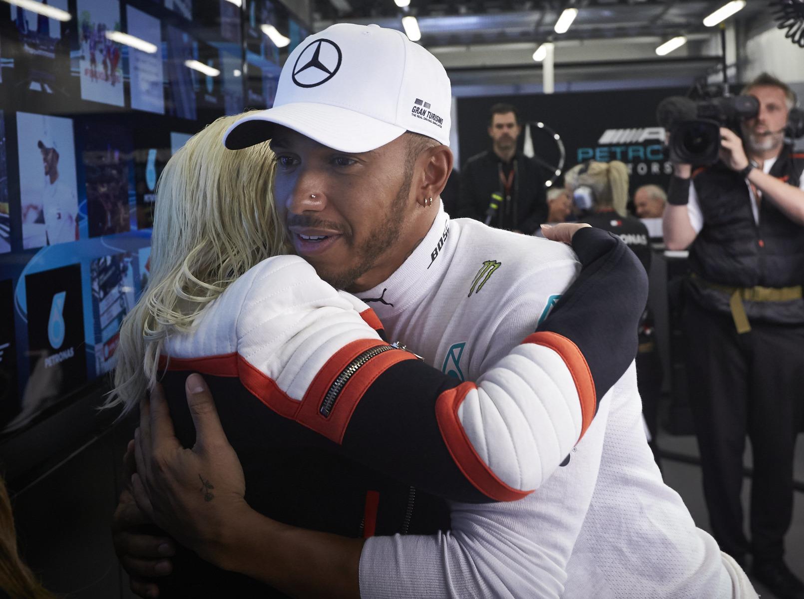 Lewis Hamilton verrät: Rap-Stimme in Aguilera-Popsong bin ich!