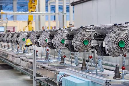 BMW iX3 (2020): Elektro-X3 kriegt 480 Km Reichweite und Sound von Hans Zimmer