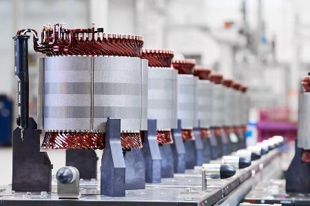 BMW iX3 (2020): Elektro-X3 kriegt 480 Km Reichweite und Sound von Hans Zimmer