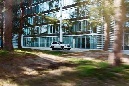 BMW iX3 (2020): Elektro-X3 kriegt 480 Km Reichweite und Sound von Hans Zimmer
